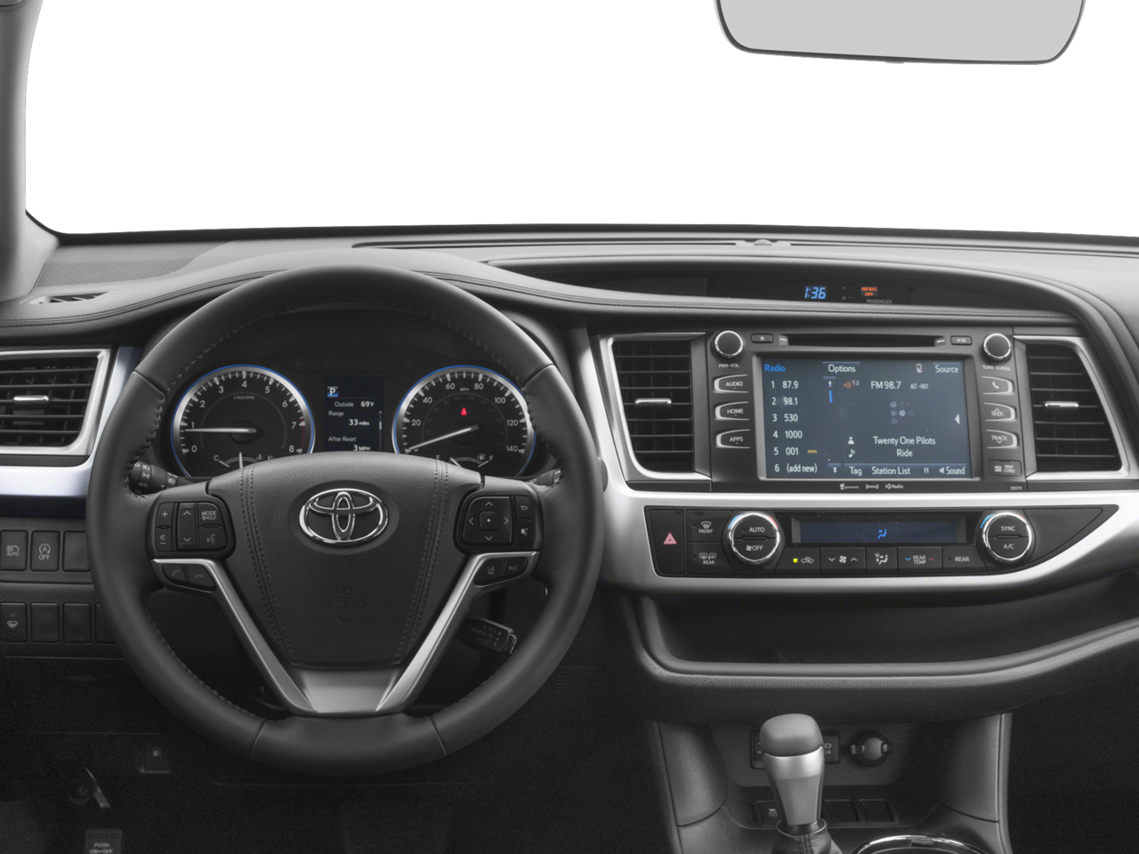2017 TOYOTA TRUCK HIGHLANDER XLE