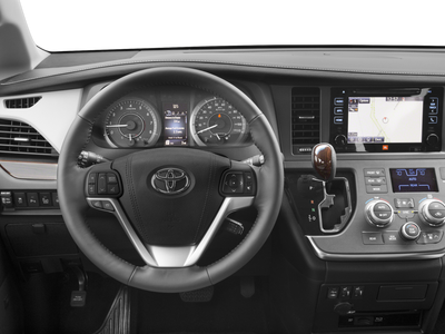 2017 Toyota Sienna XLE 8-Passenger