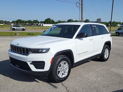2023 Jeep Grand Cherokee Laredo