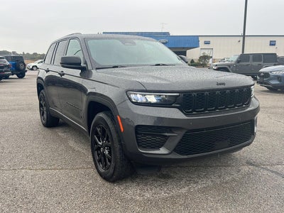 2025 Jeep Grand Cherokee Altitude