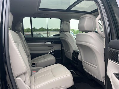 2023 Jeep Wagoneer Series II