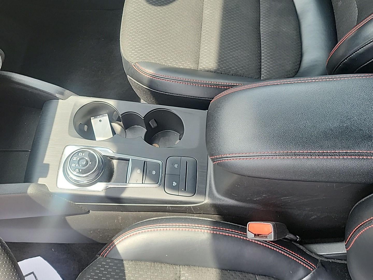 2025 Ford Escape ST-Line Select