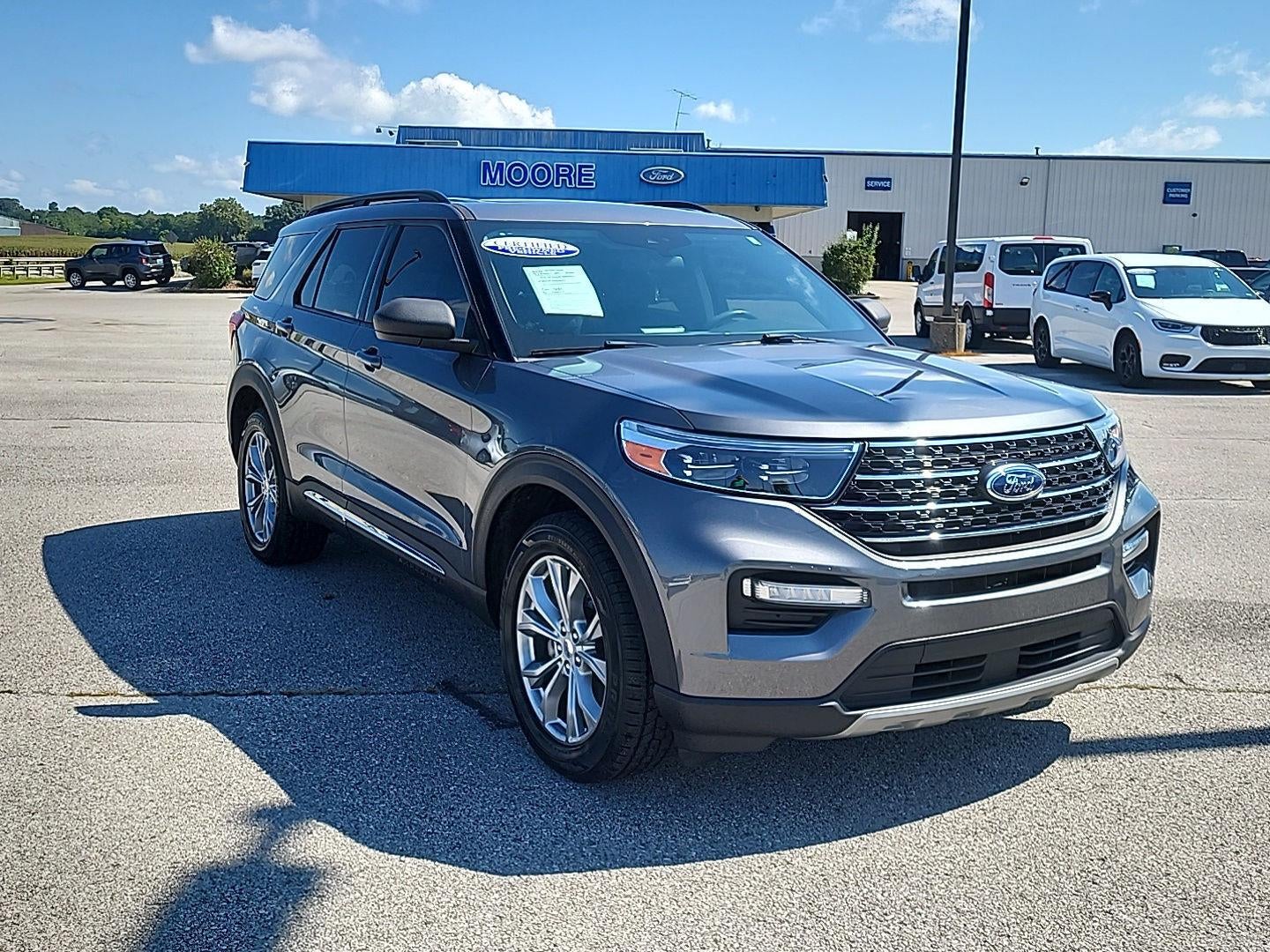 2023 Ford Explorer XLT