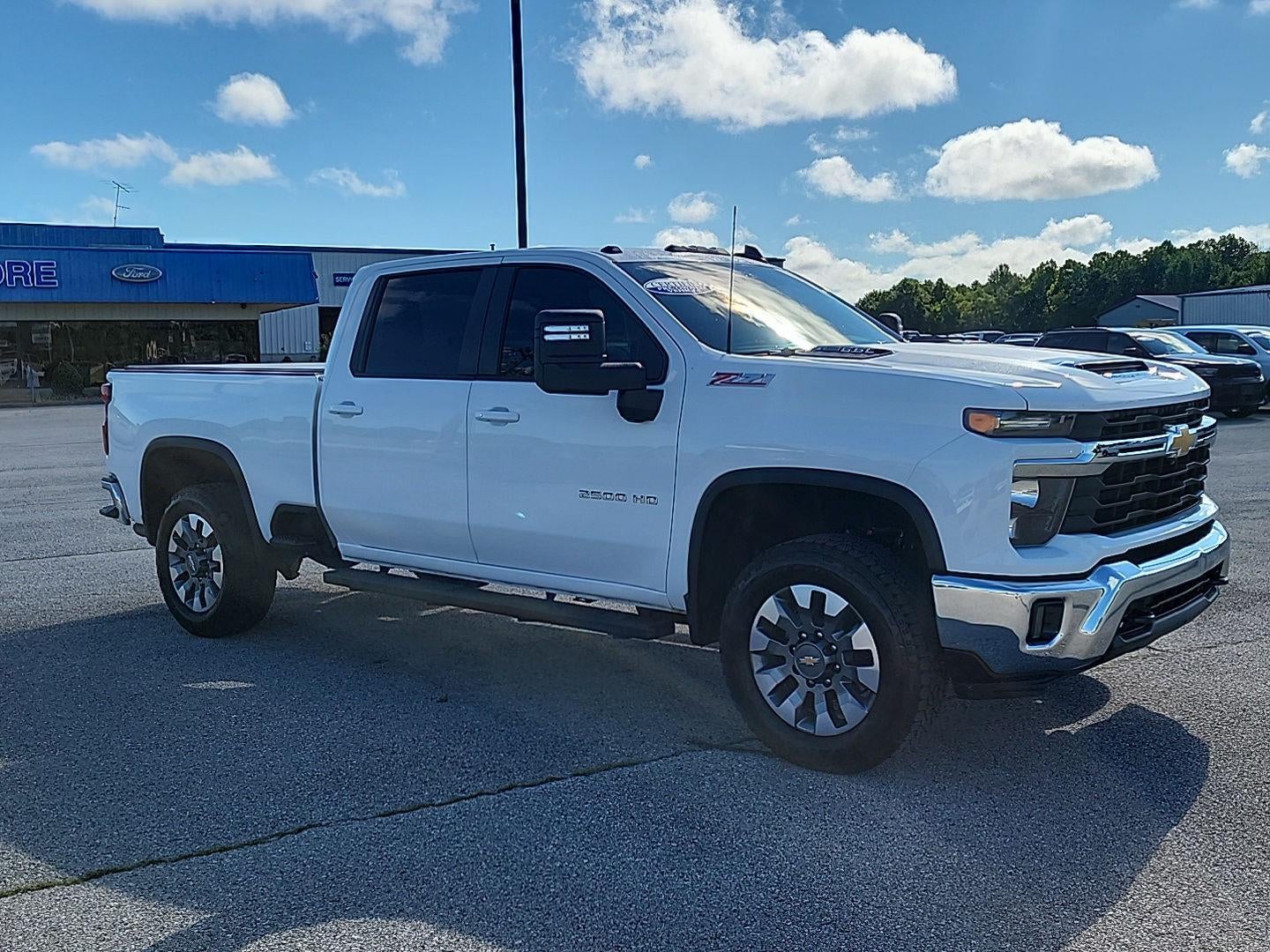 2024 Chevrolet Silverado 2500HD LT