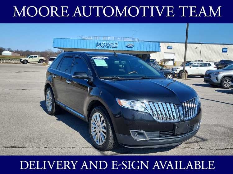 2013 Lincoln MKX Base