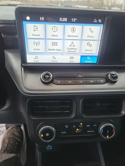 2024 Ford Maverick XL