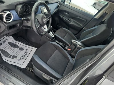 2023 Nissan Versa SV