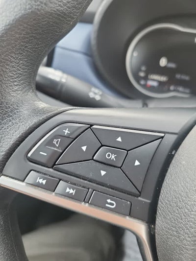 2023 Nissan Versa SV