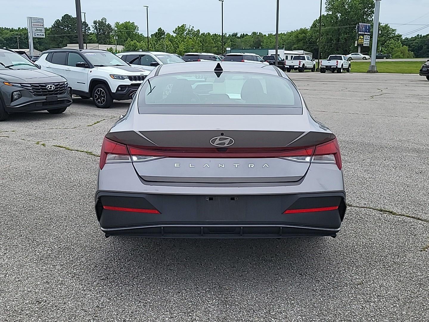 2024 Hyundai Elantra SEL