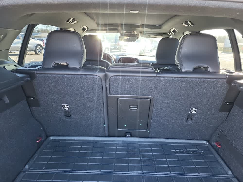 2020 Volvo XC40 R-Design