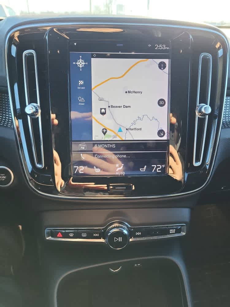 2020 Volvo XC40 R-Design