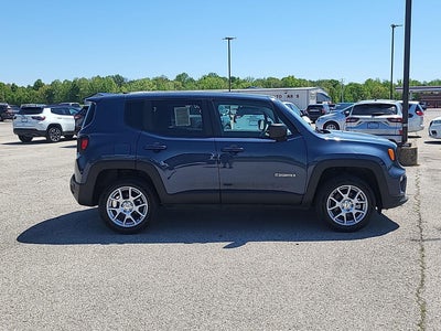 2023 Jeep Renegade Latitude