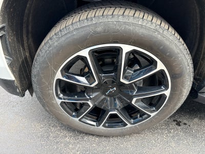 2025 Chevrolet Suburban RST