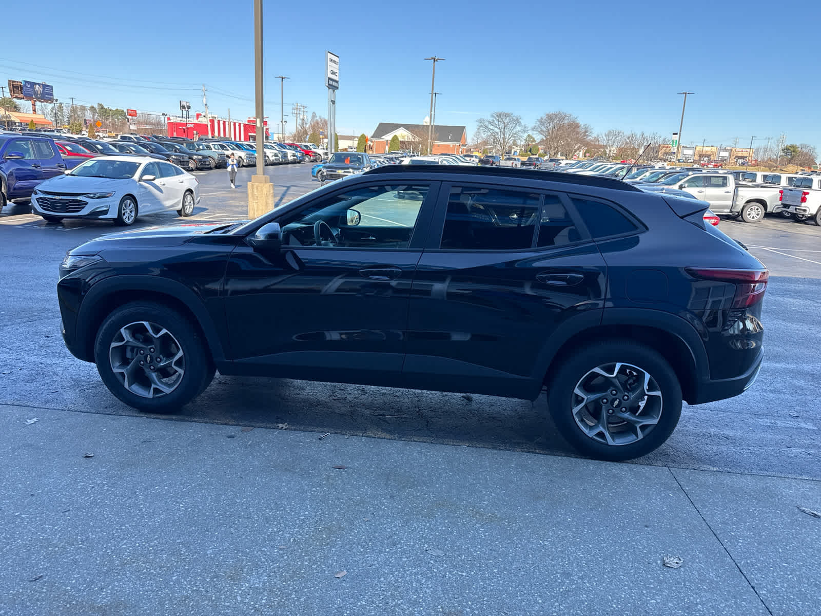 2025 Chevrolet Trax LT