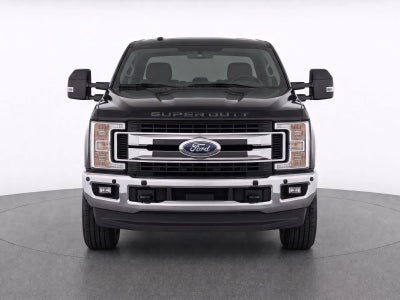 2017 Ford Super Duty F-250 SRW Lariat