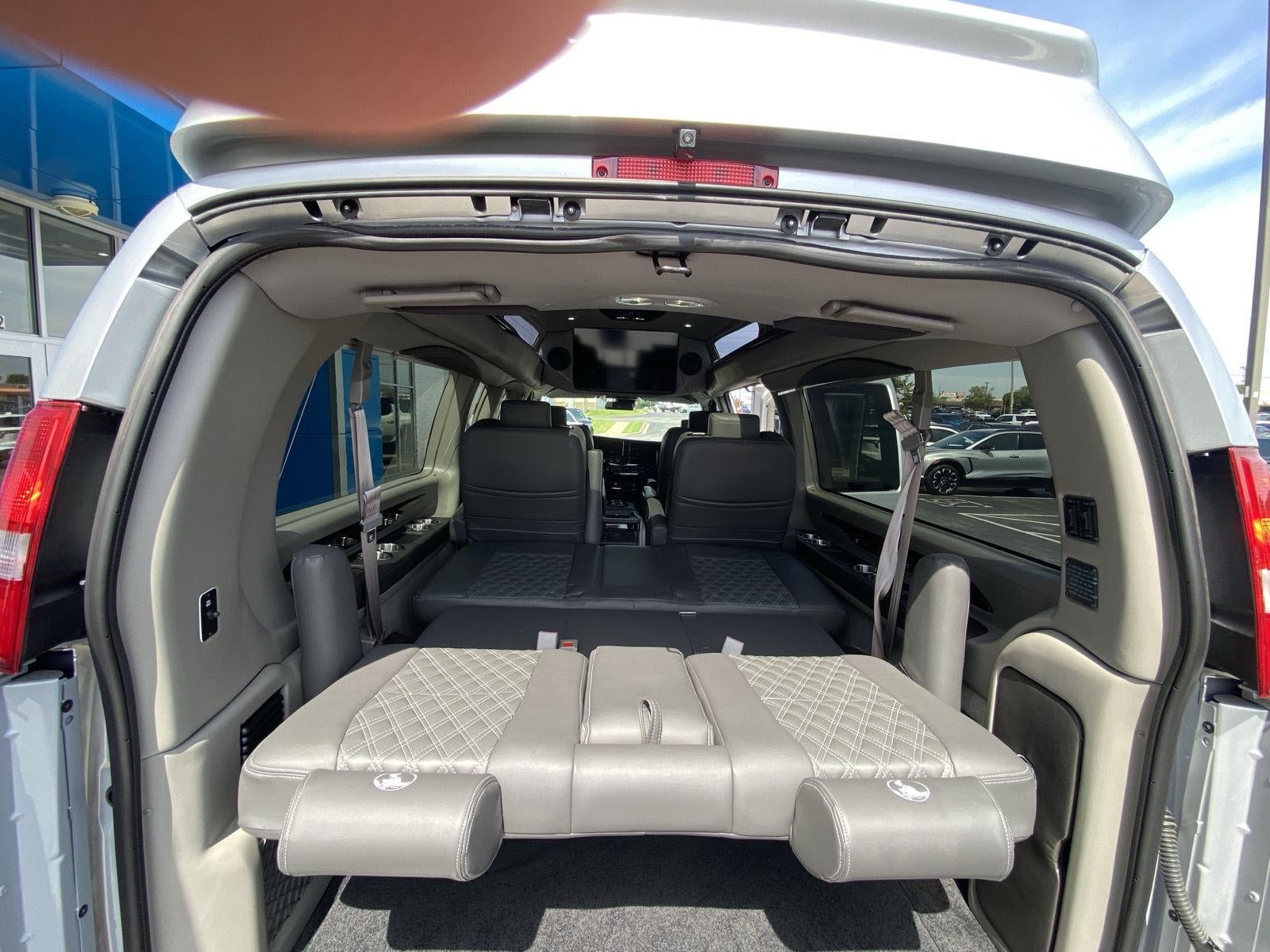 2026 Chevrolet Express Cargo WT