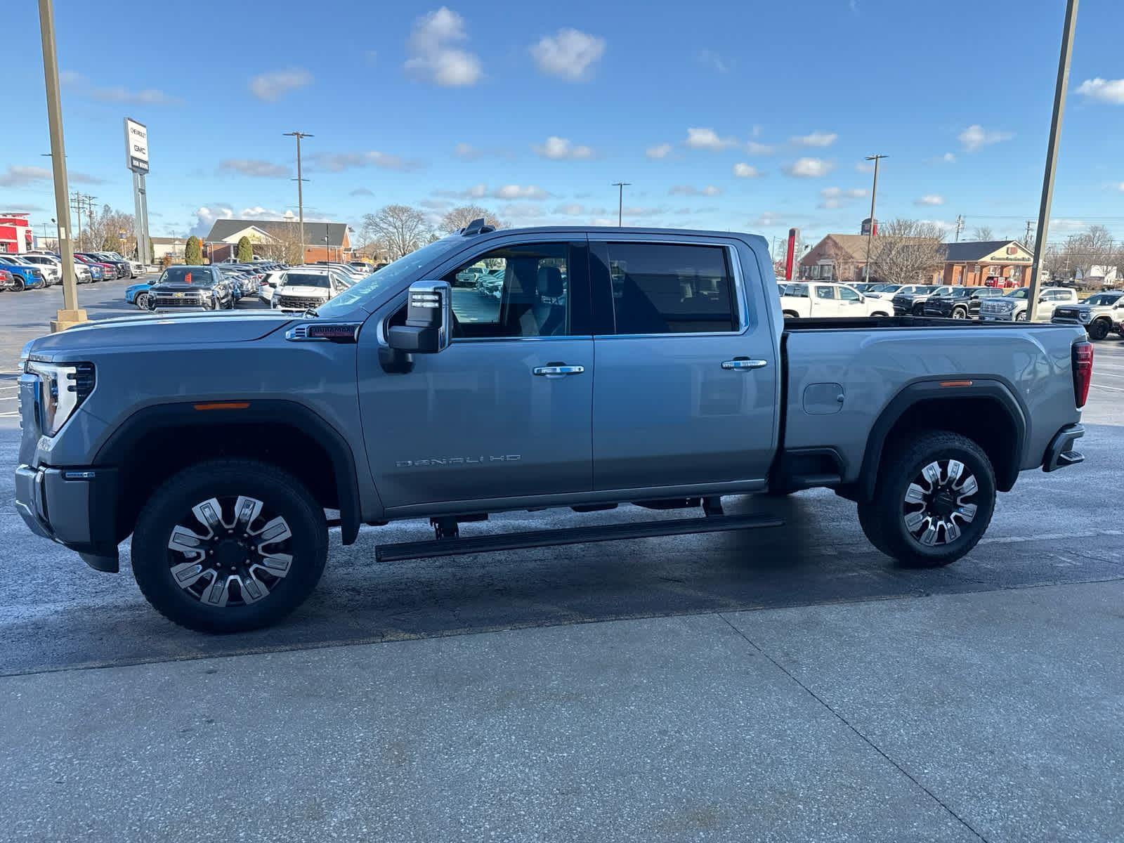 2025 GMC Sierra 2500 HD Denali