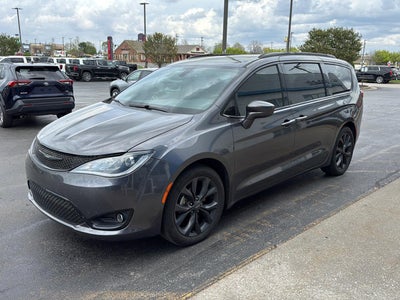 2019 Chrysler Pacifica Touring L Plus