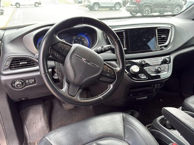 2019 Chrysler Pacifica Touring L Plus