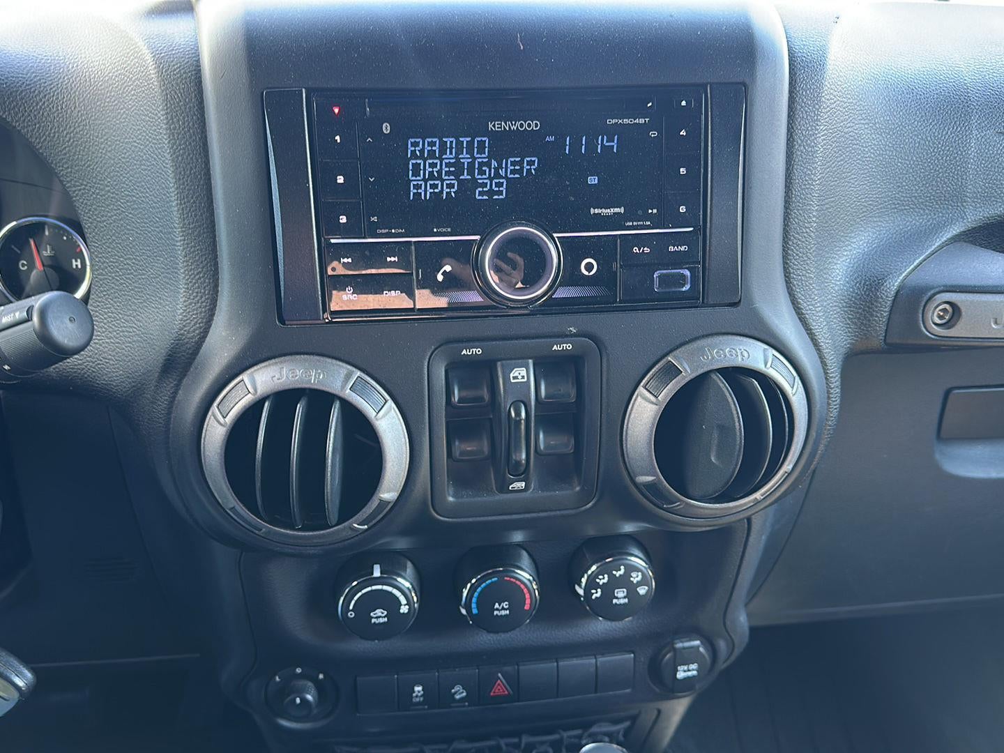 2016 Jeep Wrangler Unlimited Sport