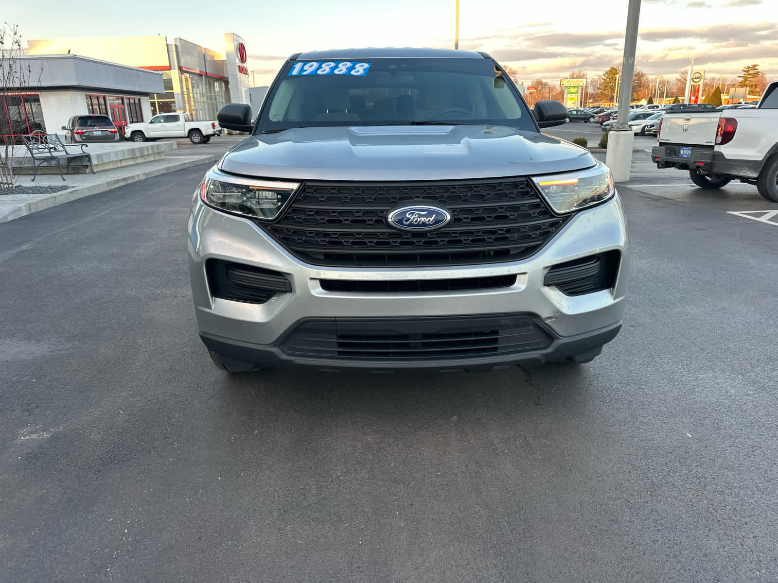 2023 Ford Explorer Base