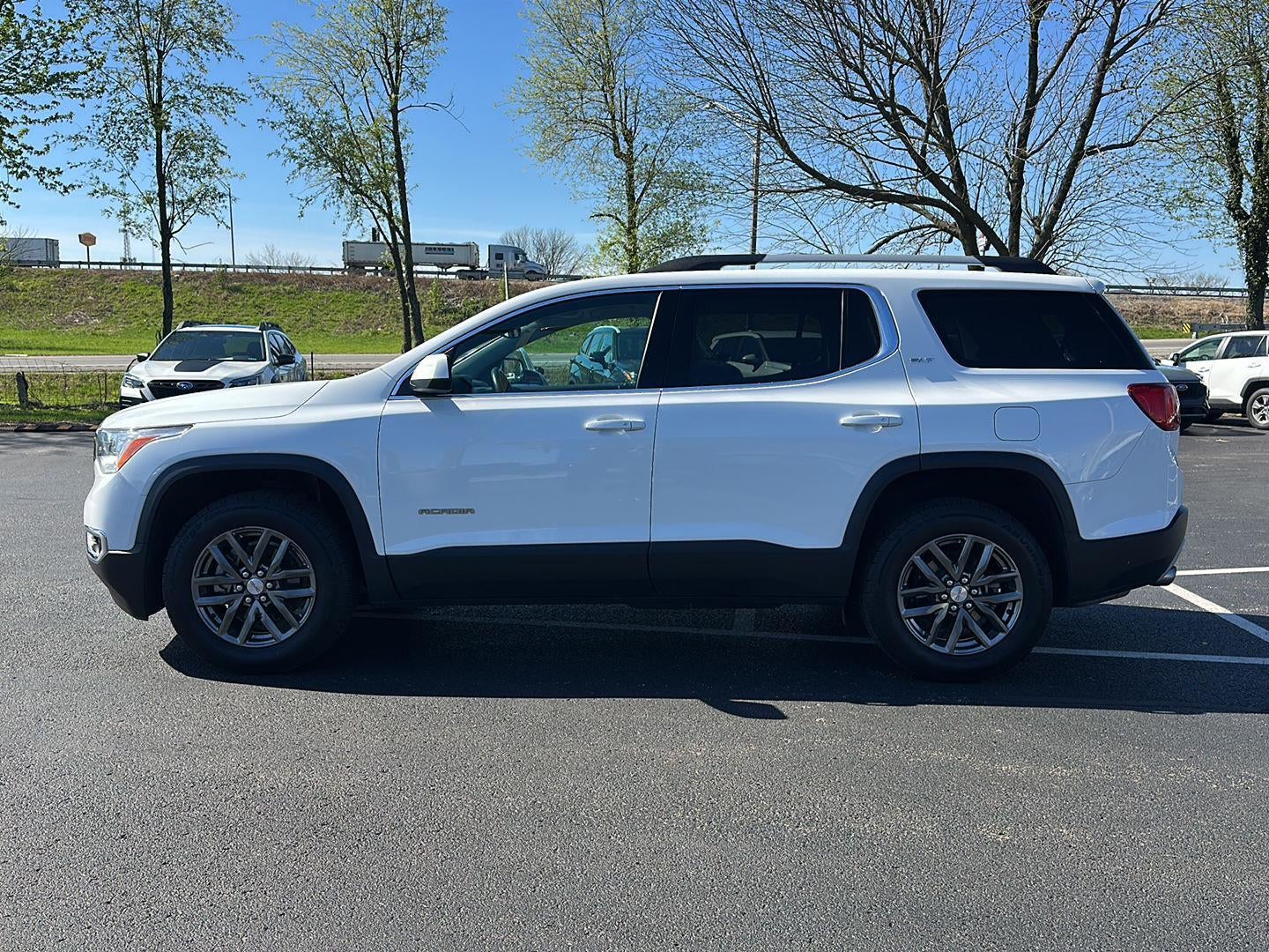 2019 GMC Acadia SLT