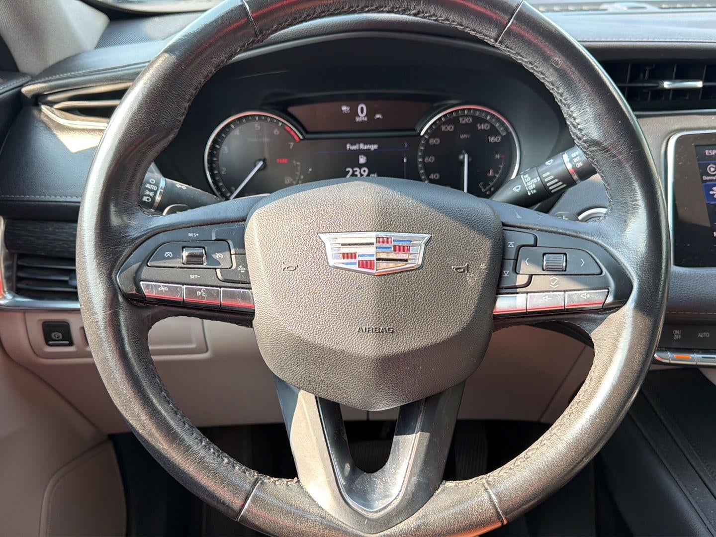 2023 Cadillac XT4 FWD Premium Luxury