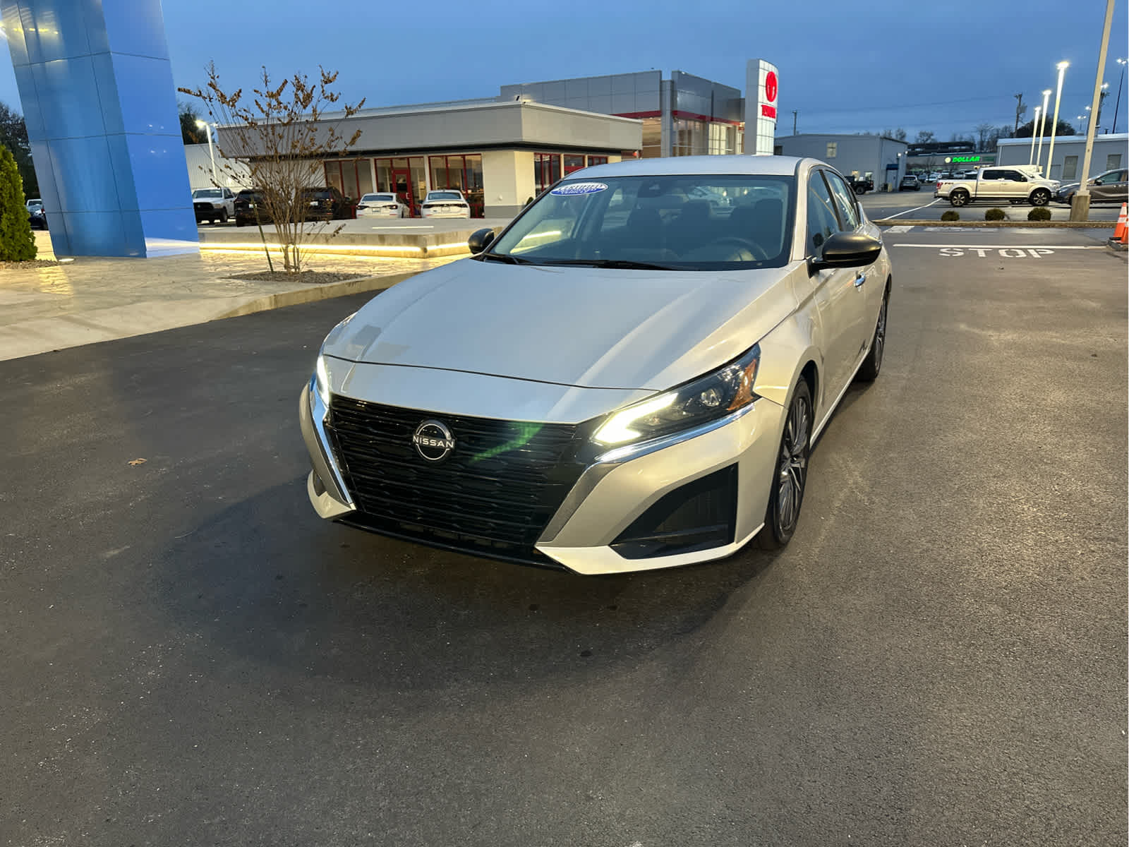 2024 Nissan Altima 2.5 SV