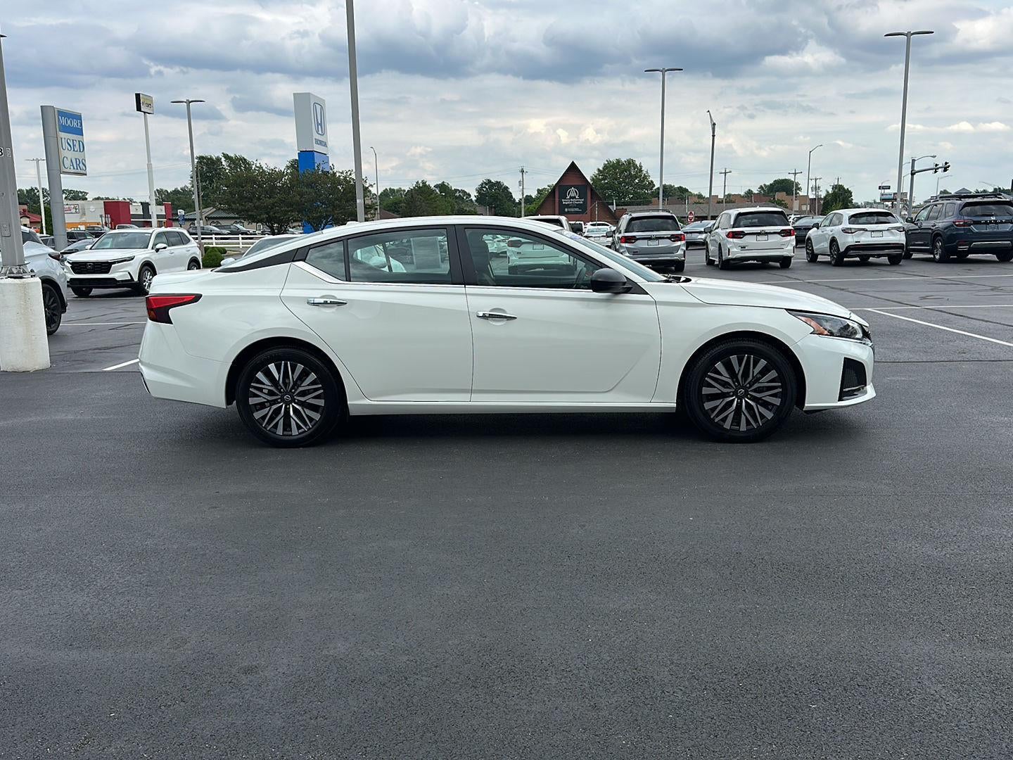 2025 Nissan Altima SV