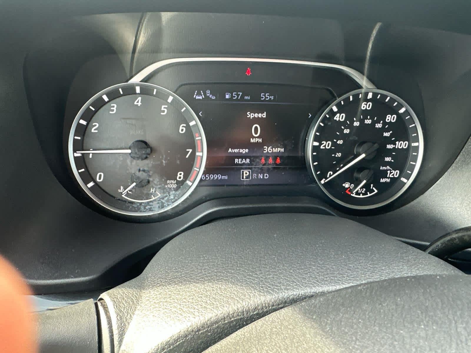 2023 Nissan TITAN SV