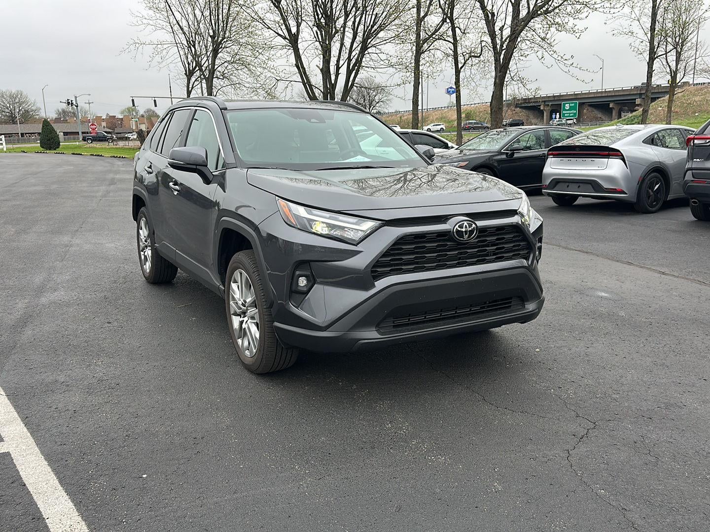 2025 Toyota RAV4 XLE Premium