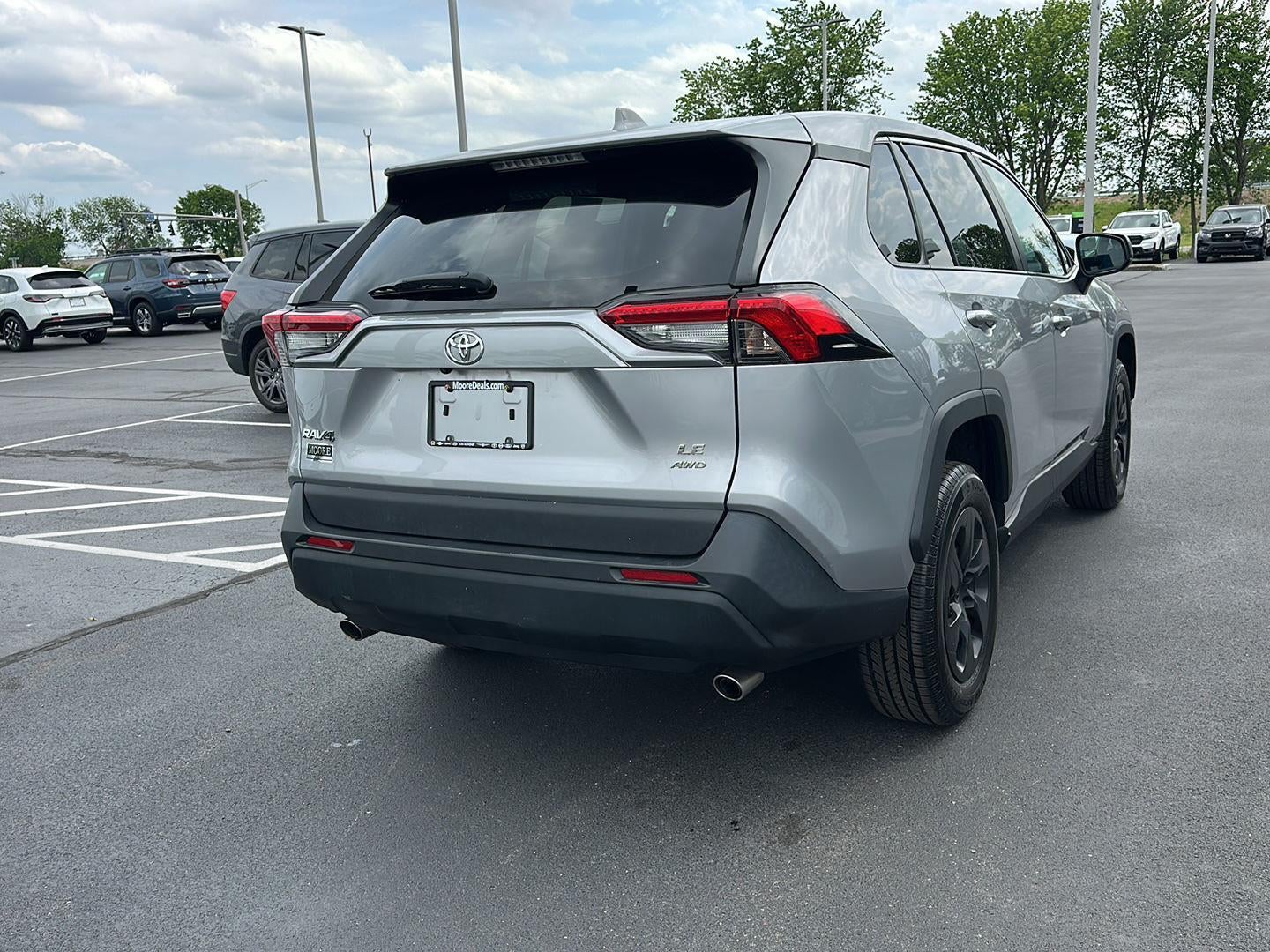 2023 Toyota RAV4 LE