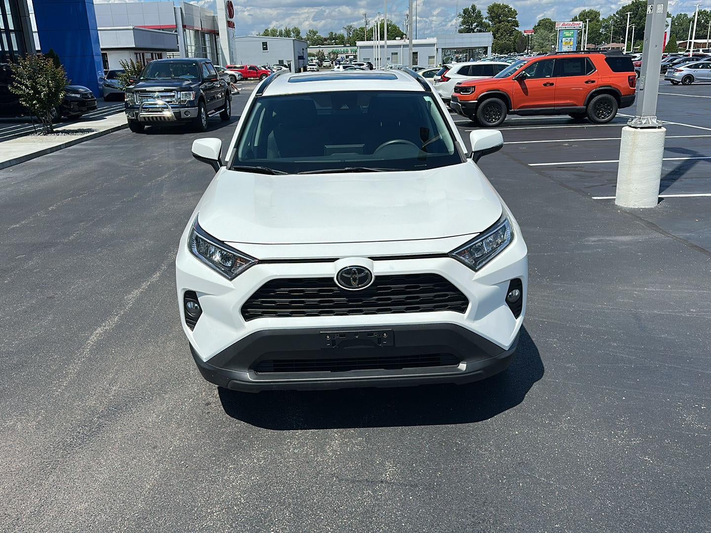 2020 Toyota RAV4 XLE