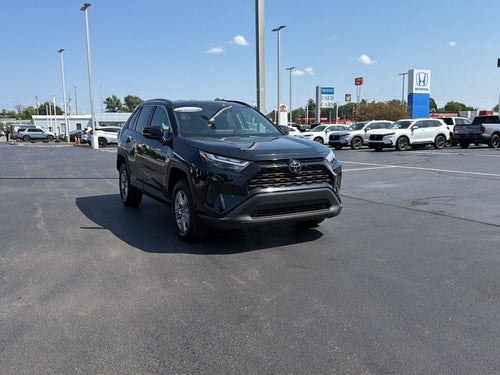 2025 Toyota Rav4 XLE