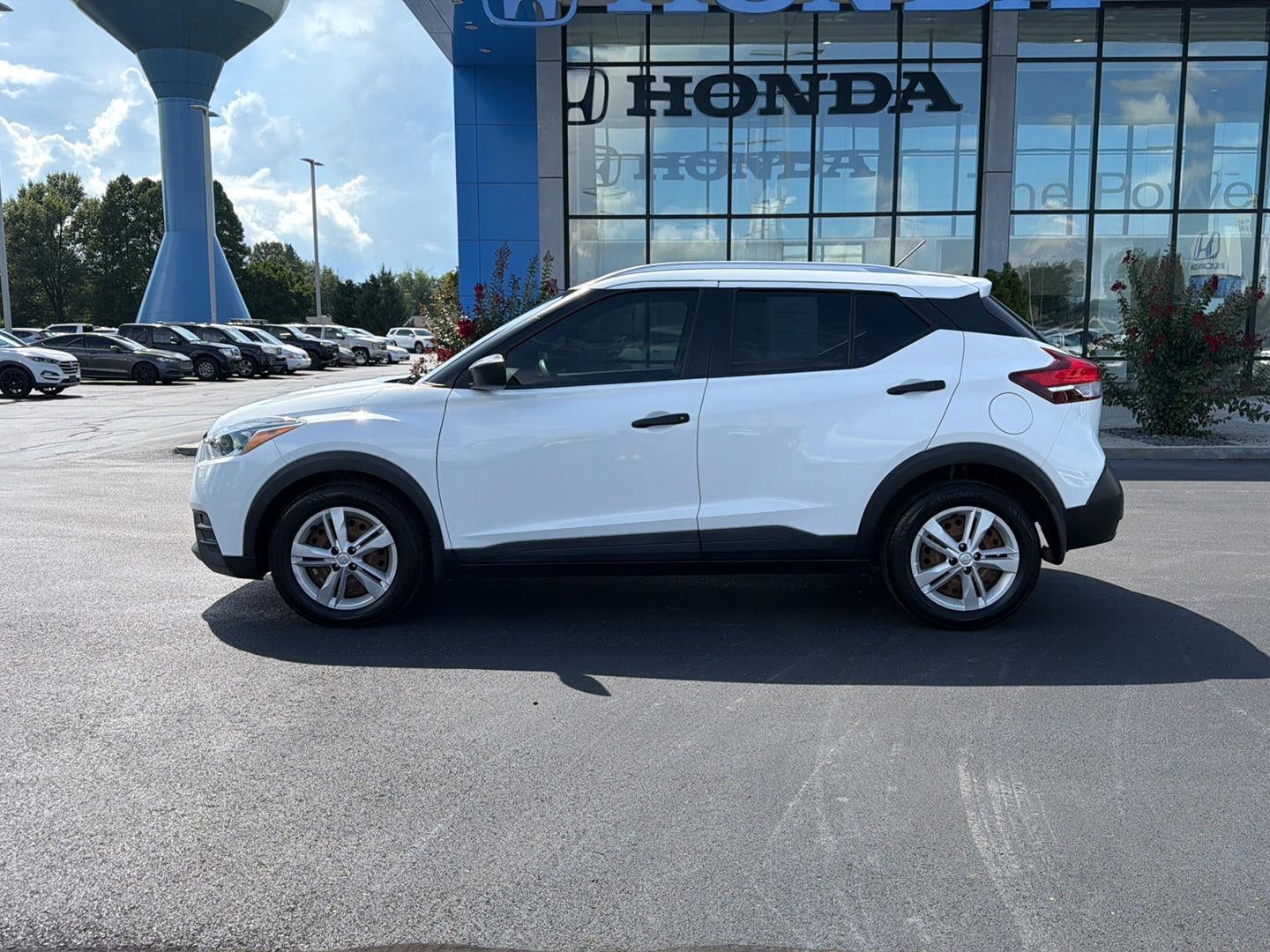 2018 Nissan Kicks S