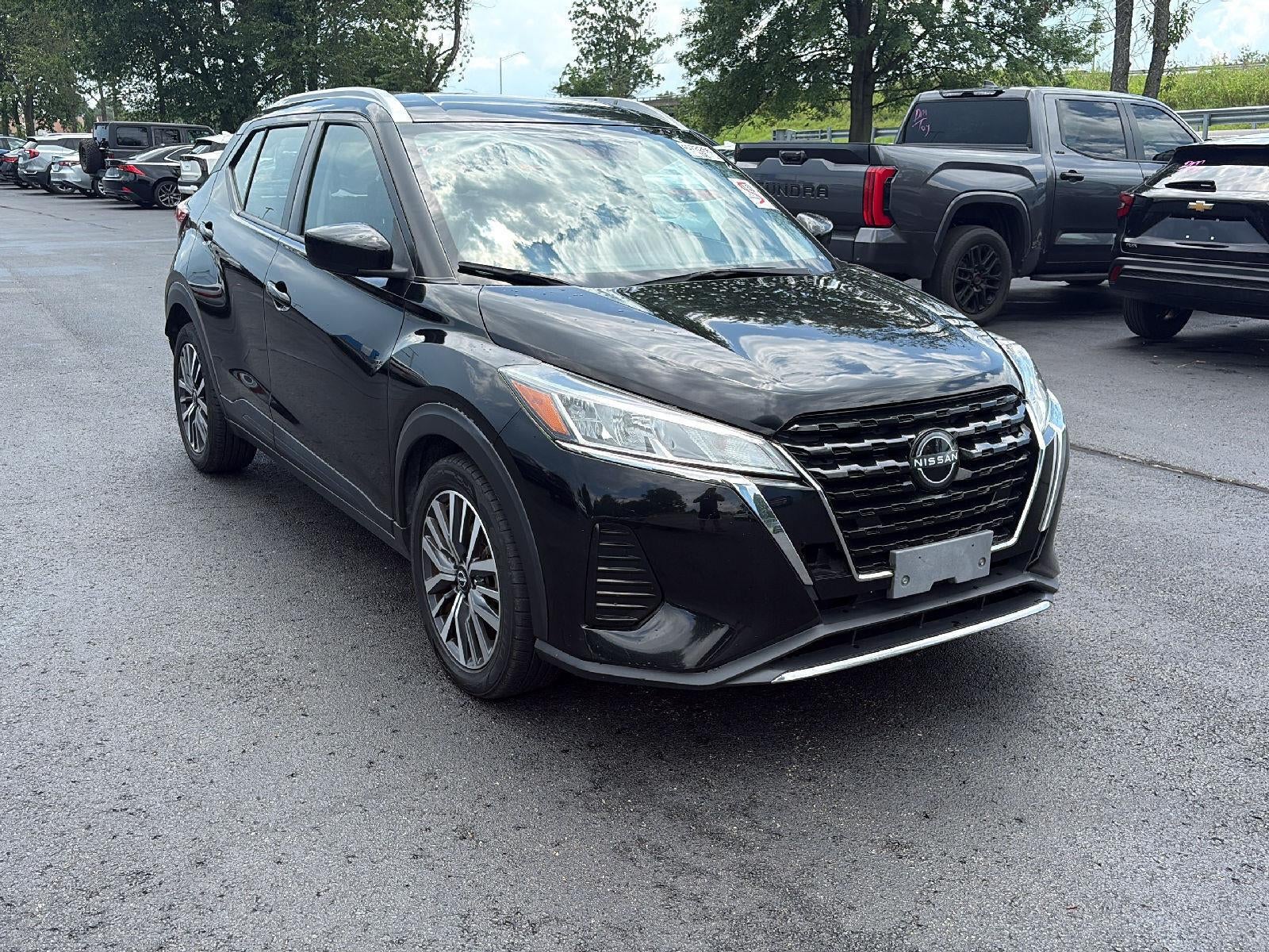 2023 Nissan Kicks SV