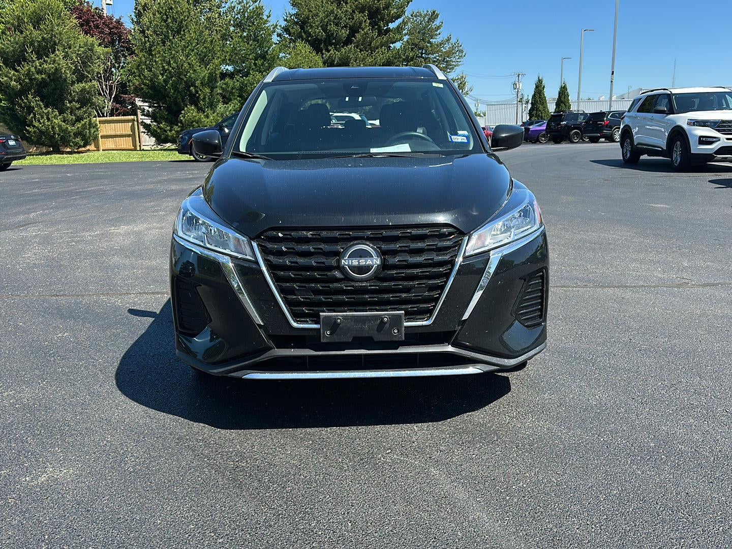 2023 Nissan Kicks SV