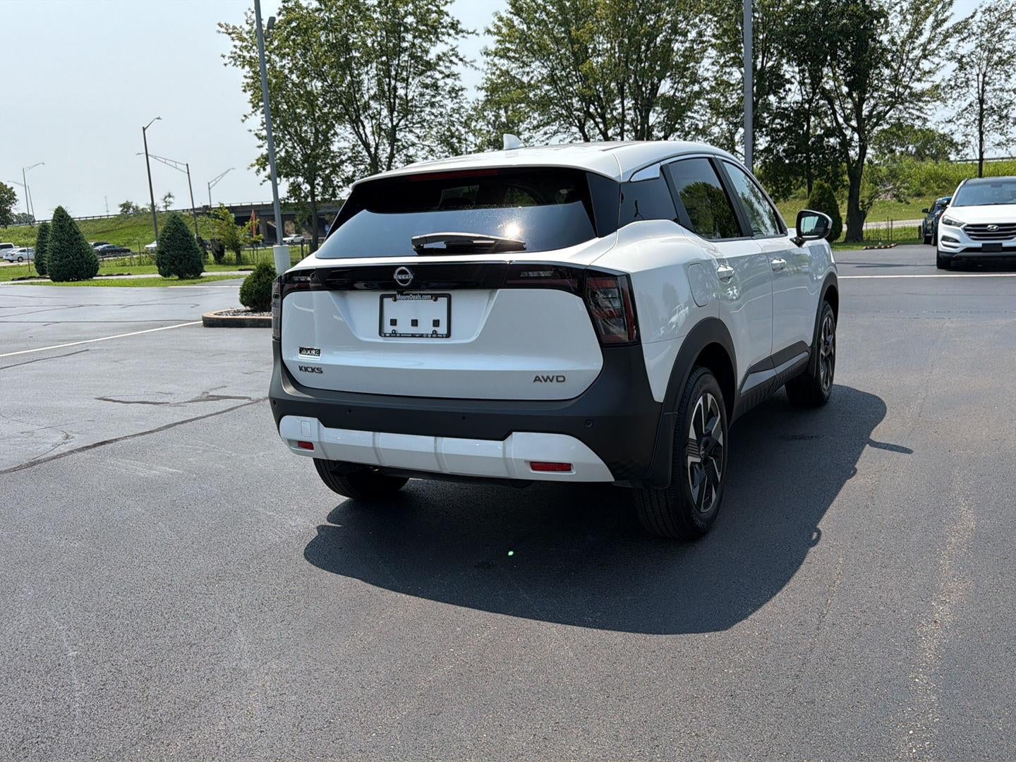 2025 Nissan Kicks SV