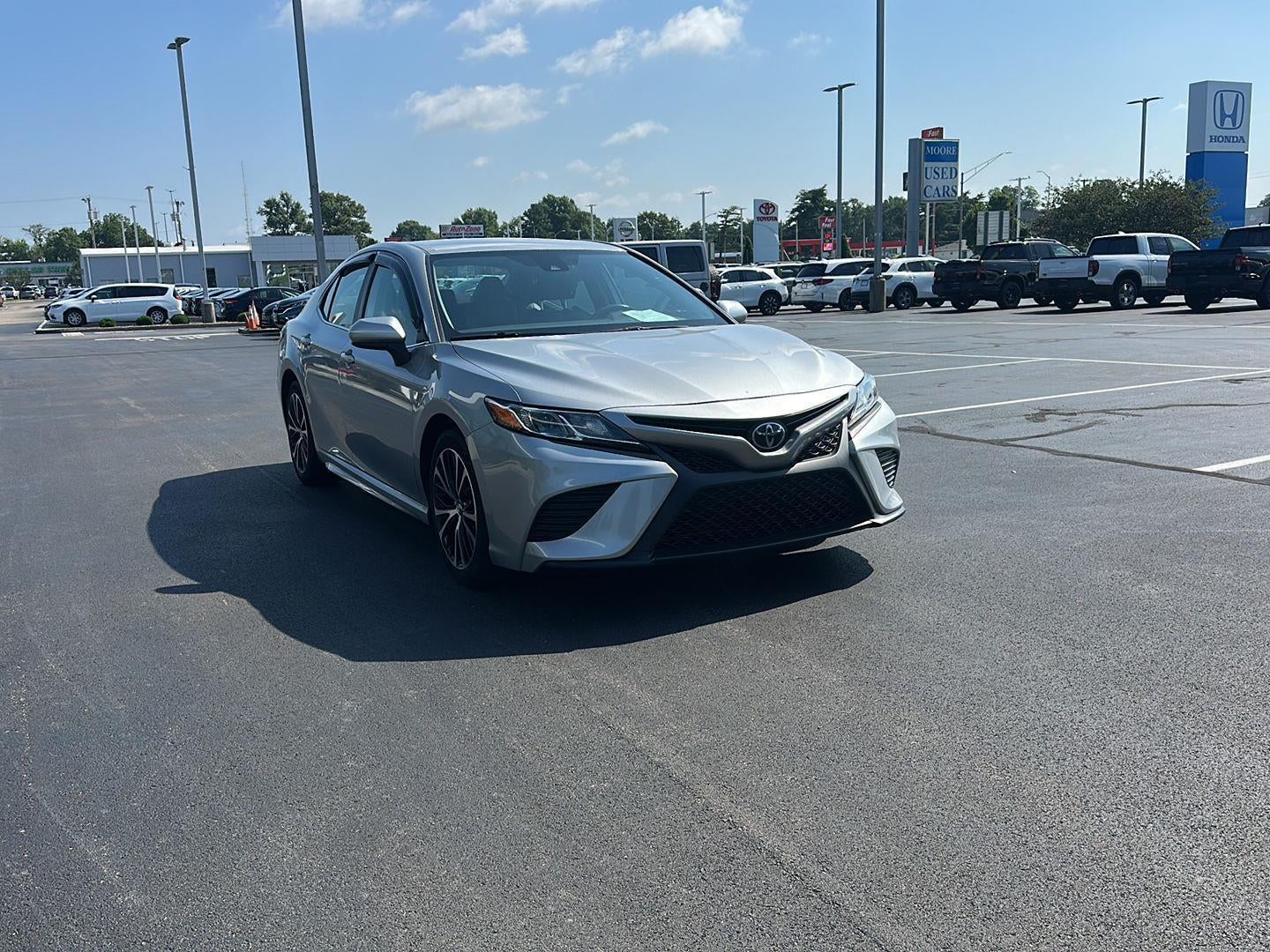 2019 Toyota Camry SE