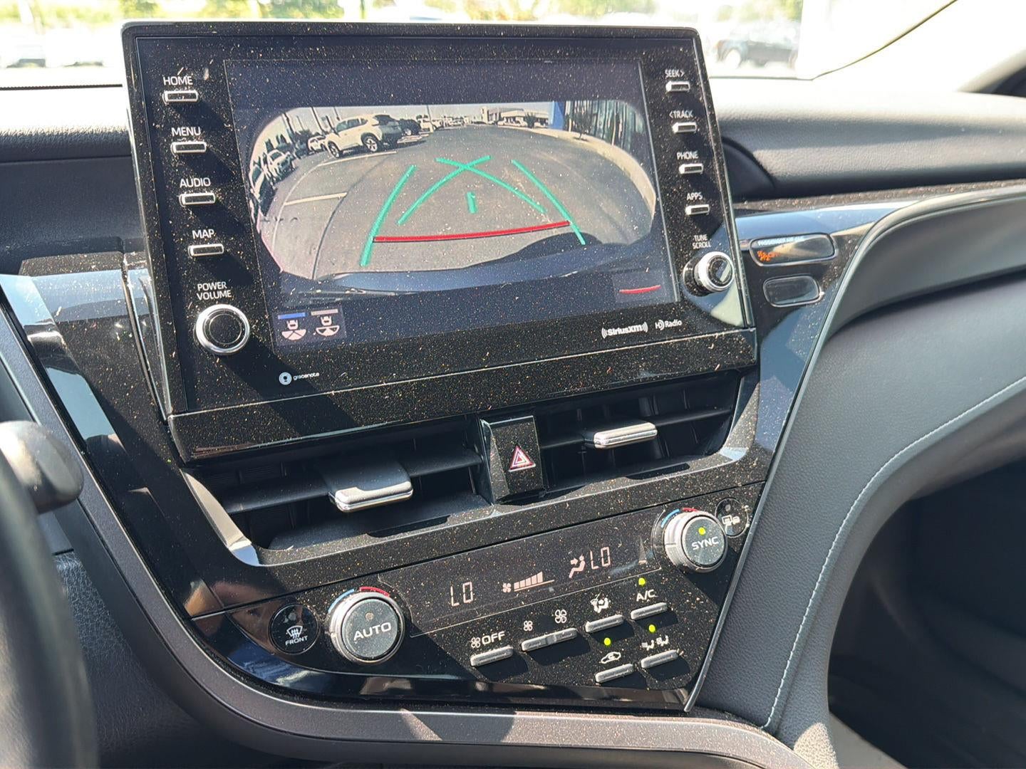 2022 Toyota Camry Hybrid SE