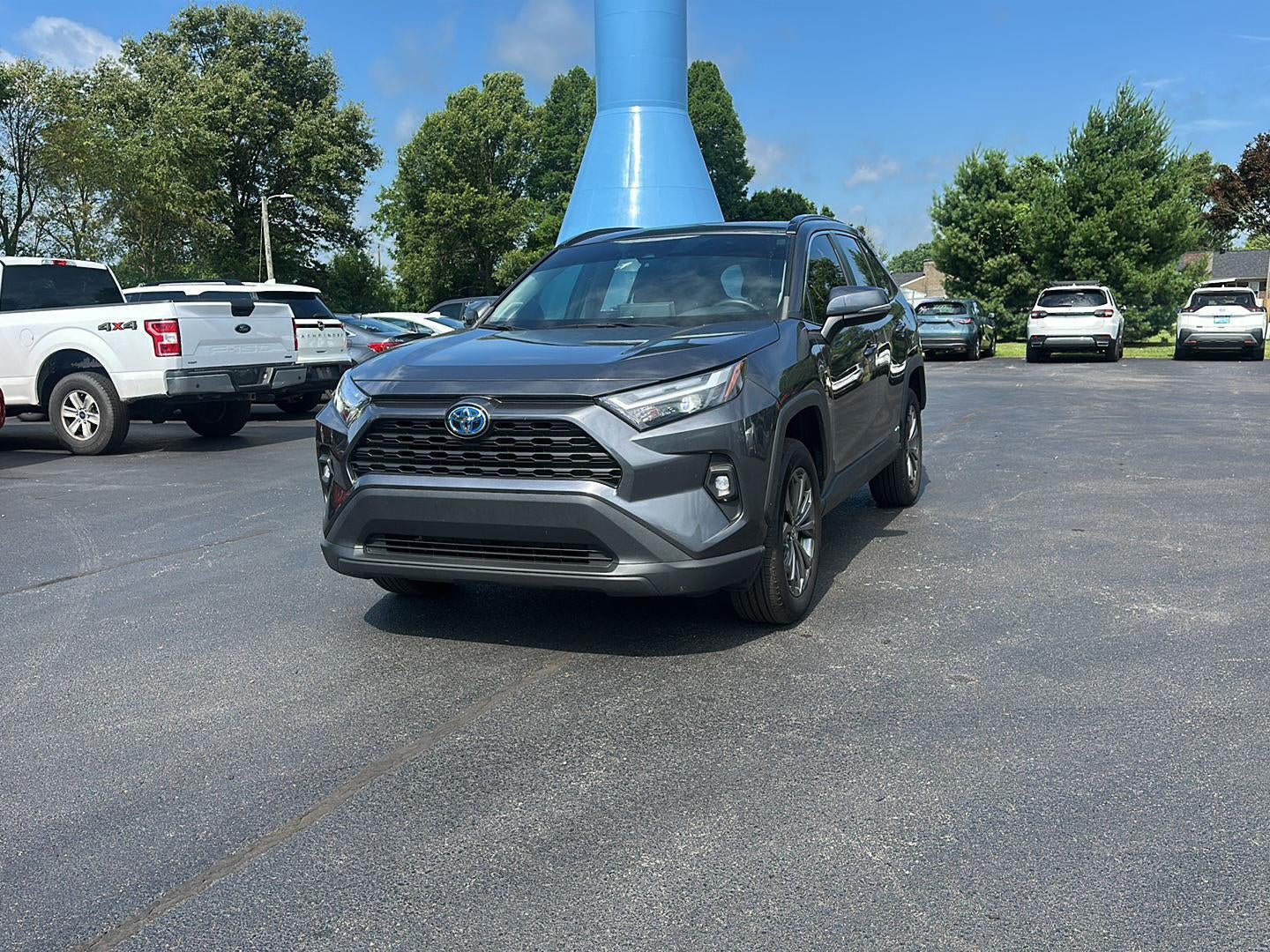 2022 Toyota RAV4 Hybrid XLE Premium
