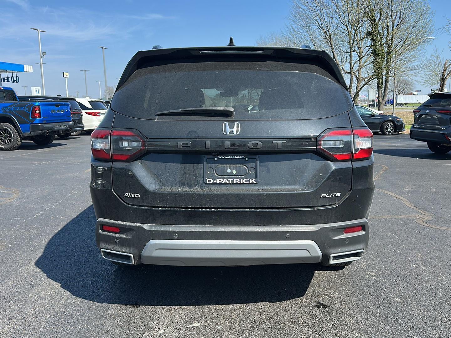2023 Honda Pilot Elite