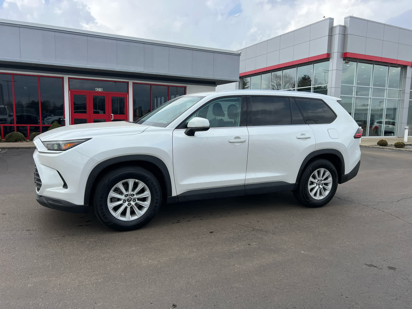 2025 Toyota Grand Highlander XLE