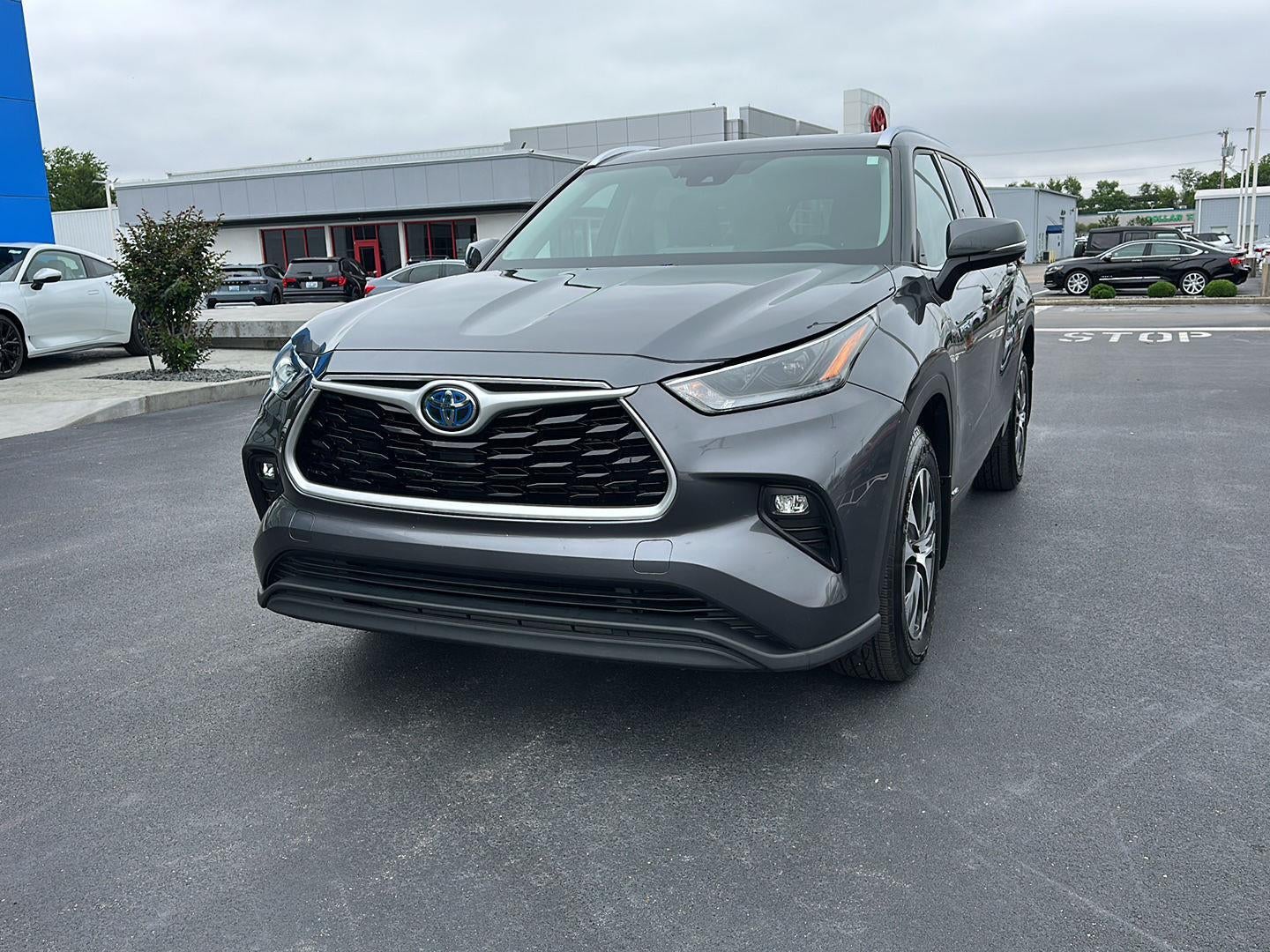 2021 Toyota Highlander Hybrid XLE