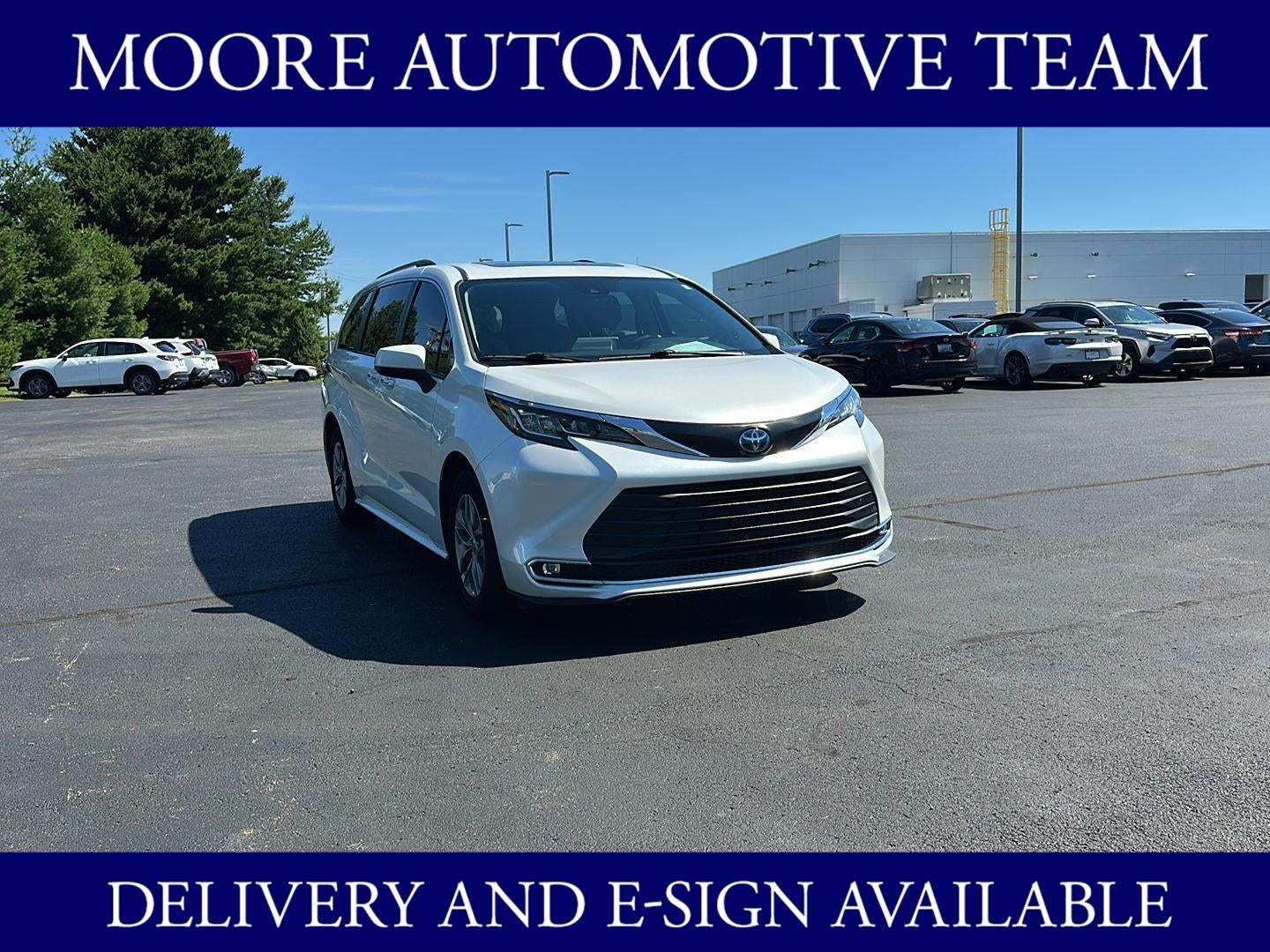 2022 Toyota Sienna XLE