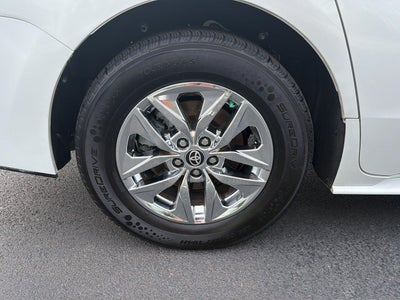 2024 Toyota Sienna XLE