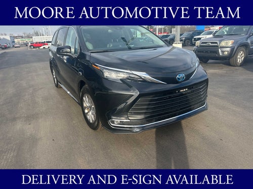 2024 Toyota Sienna XLE