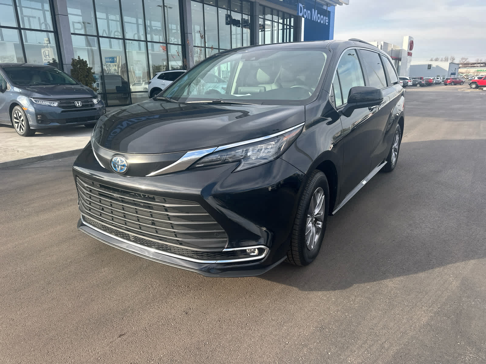 2024 Toyota Sienna XLE