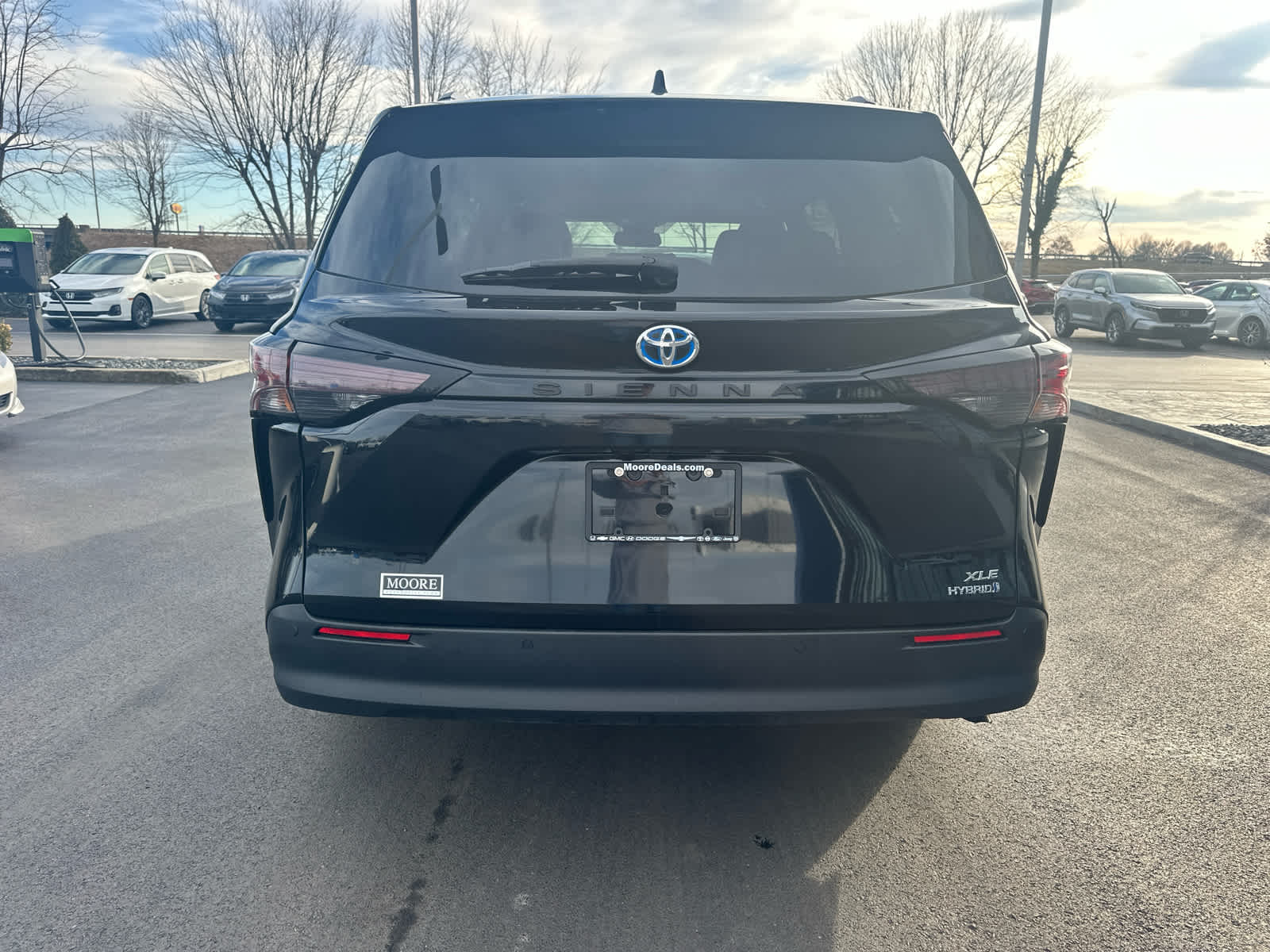 2024 Toyota Sienna XLE
