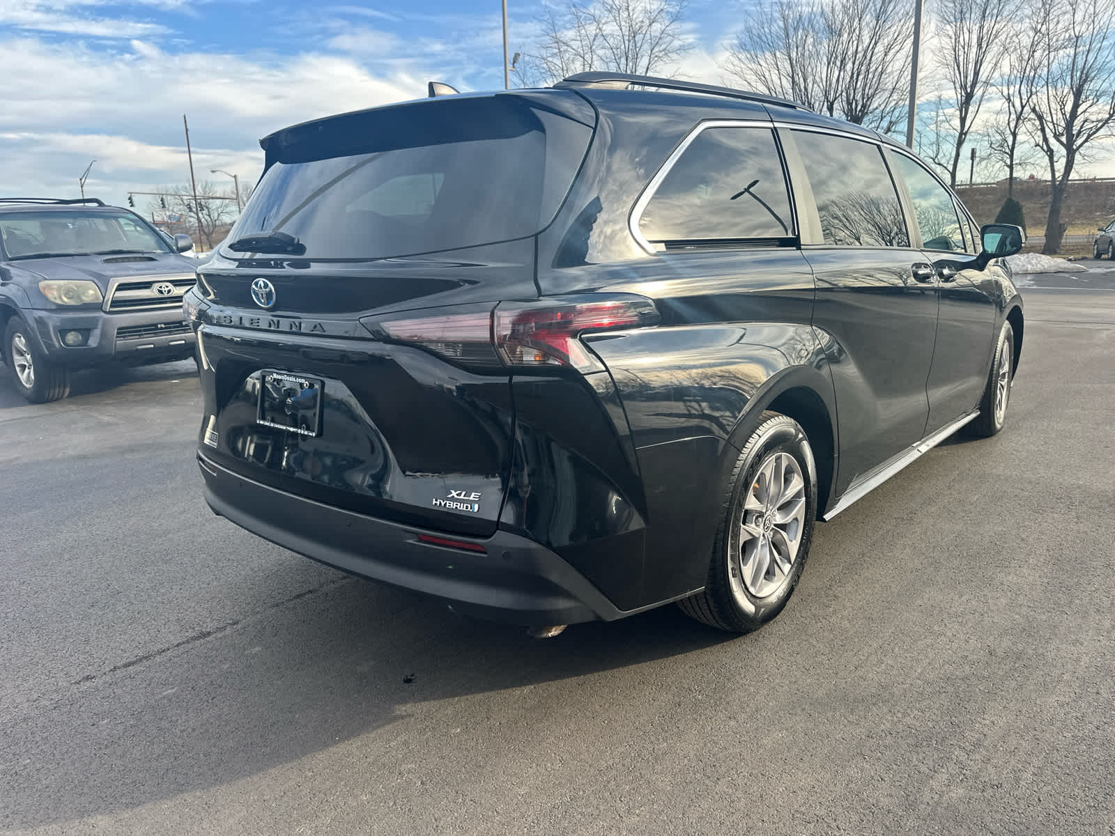 2024 Toyota Sienna XLE